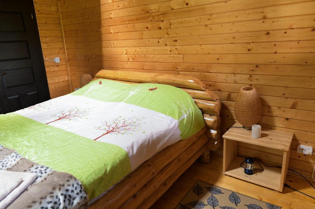 Cuibul Vulturilor - Casuta In Copac Villa มุยเซ ภายนอก รูปภาพ