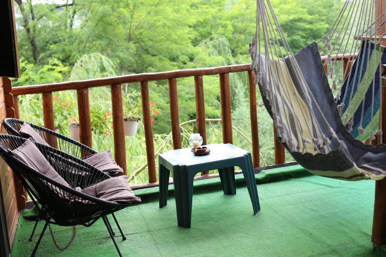 Cuibul Vulturilor - Casuta In Copac Villa มุยเซ ภายนอก รูปภาพ